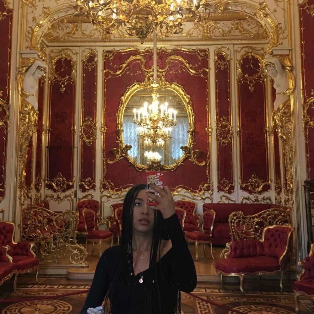 Meet your Posher, Mariam